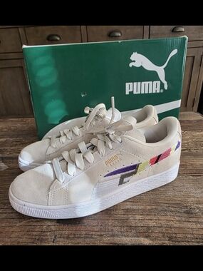 PUMA Suede World Sneakers
